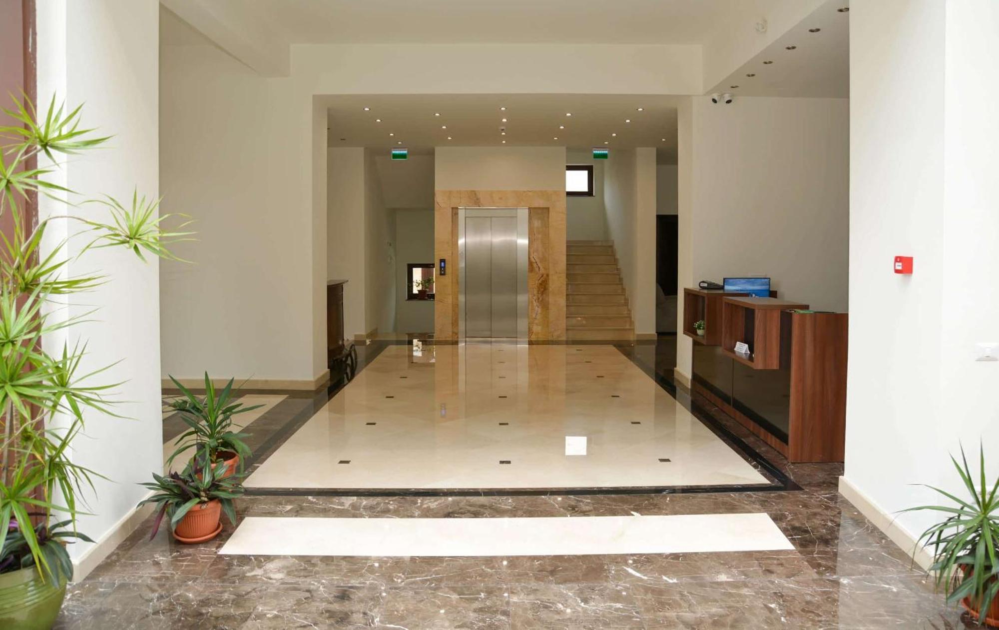 Green Park Boutique Hotel Focşani Екстериор снимка