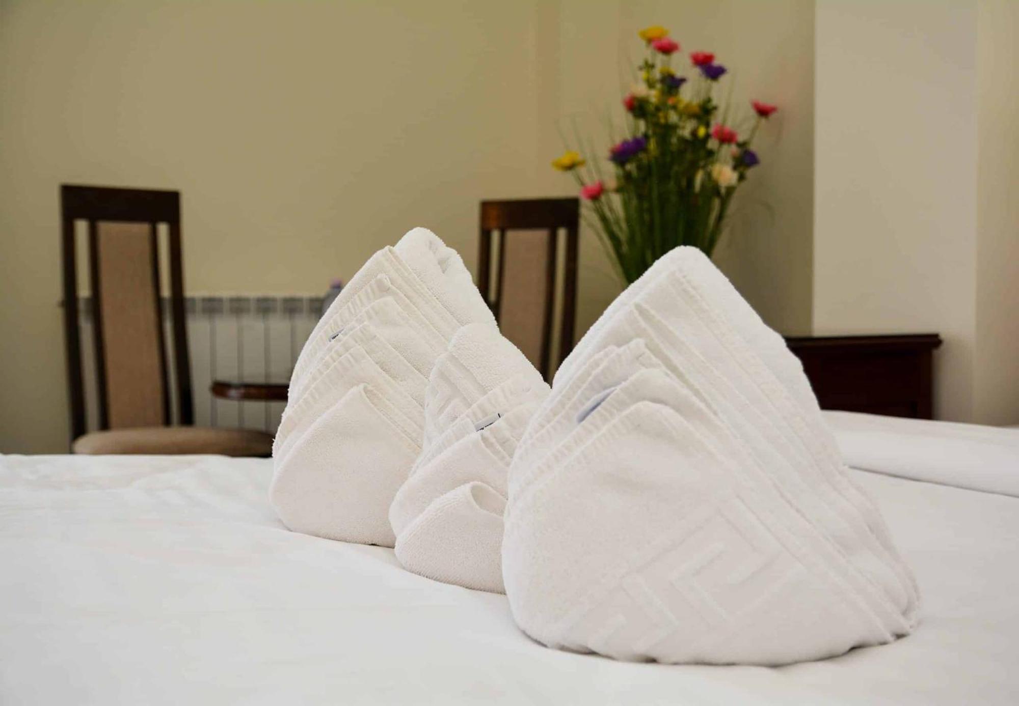 Green Park Boutique Hotel Focşani Екстериор снимка
