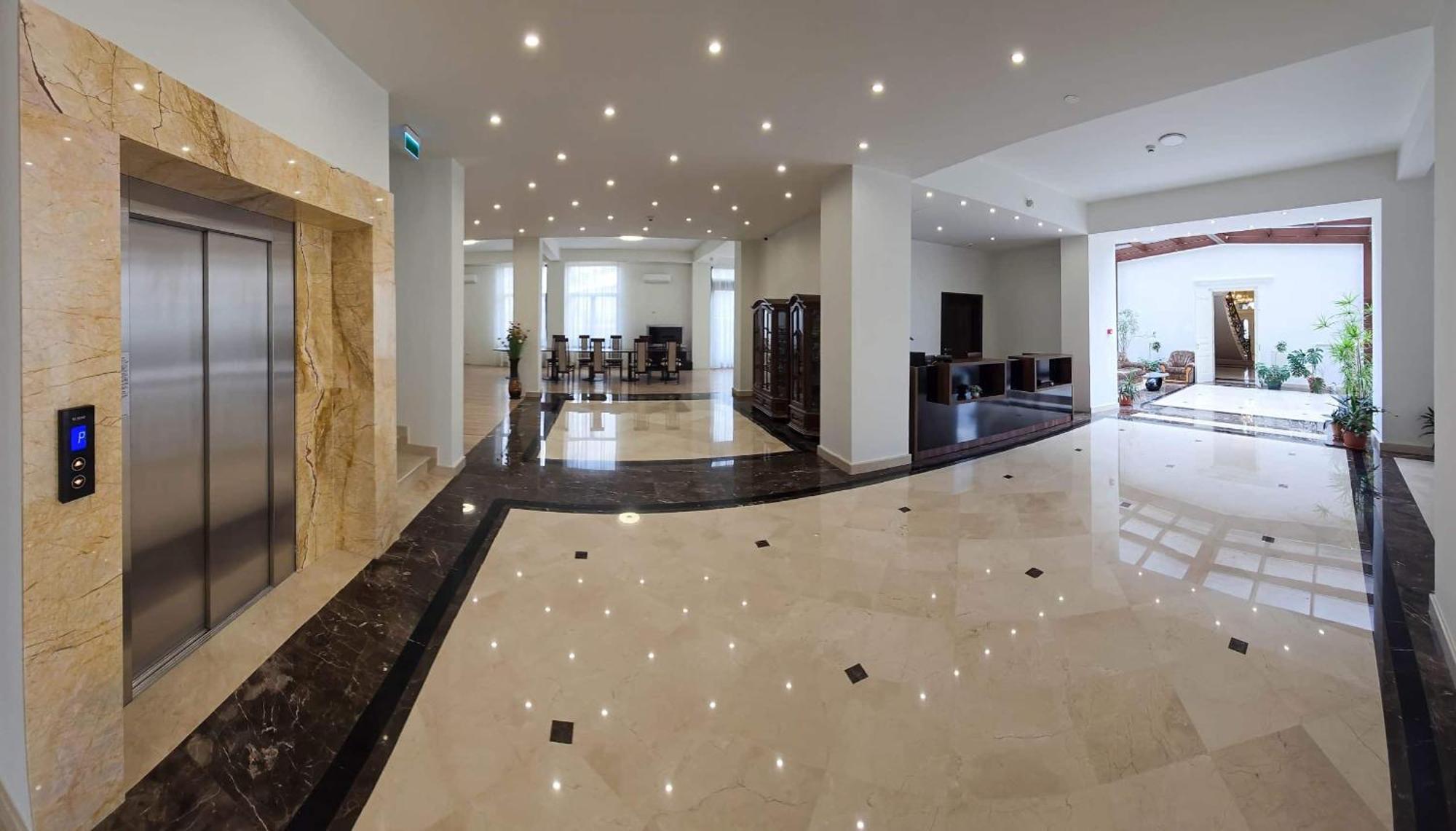 Green Park Boutique Hotel Focşani Екстериор снимка